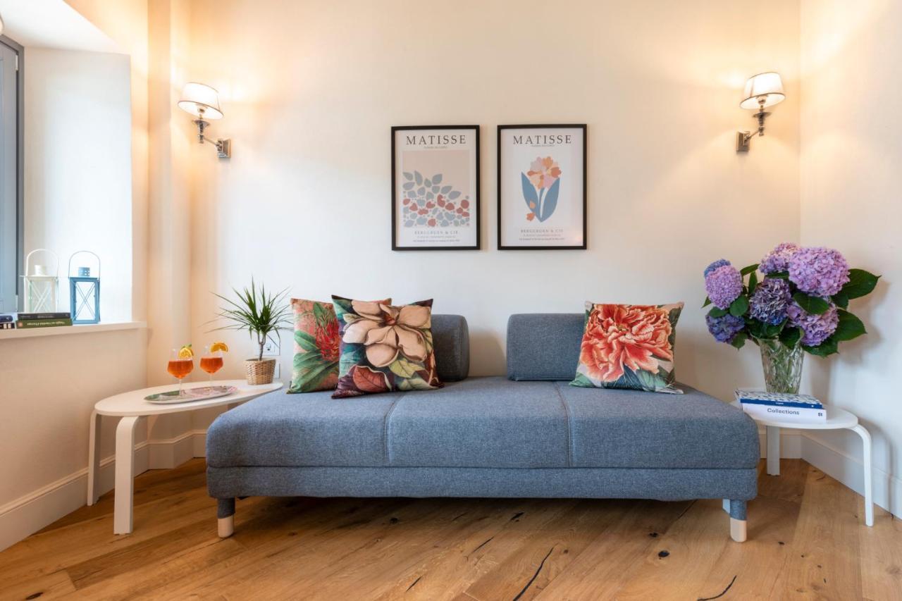 Isola Bella Apartments Via Vittorio Emanuele ストレーザ エクステリア 写真