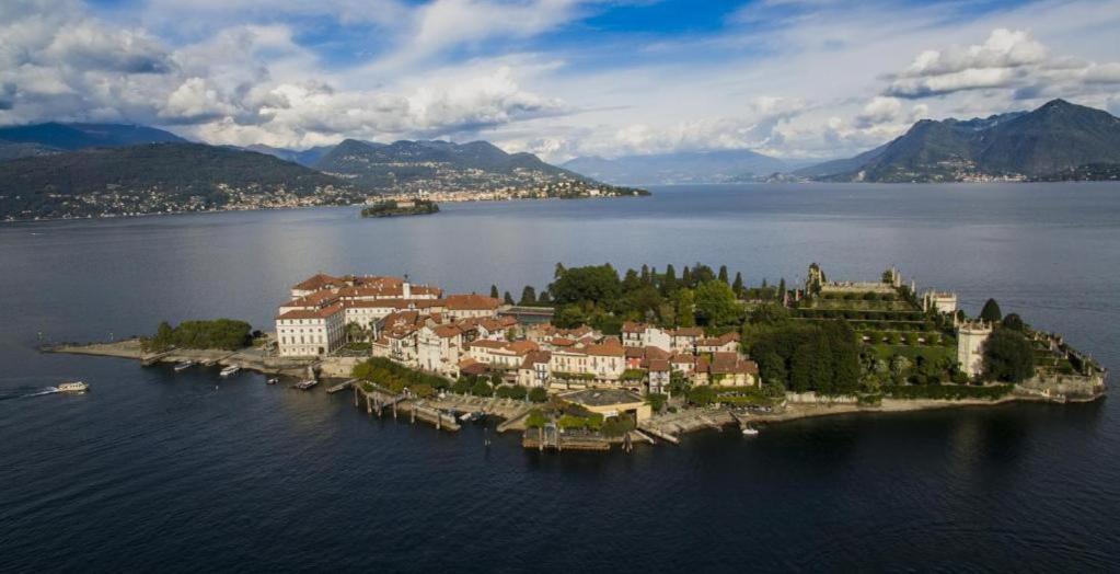 Isola Bella Apartments Via Vittorio Emanuele ストレーザ エクステリア 写真
